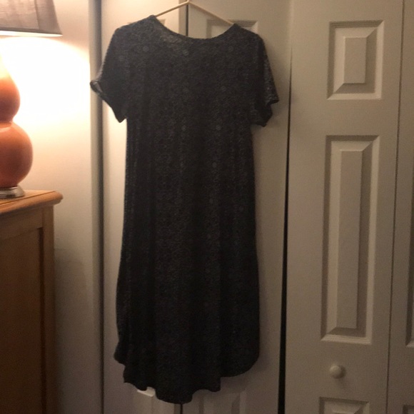 Lularoe Carly Dress - Picture 4 of 4